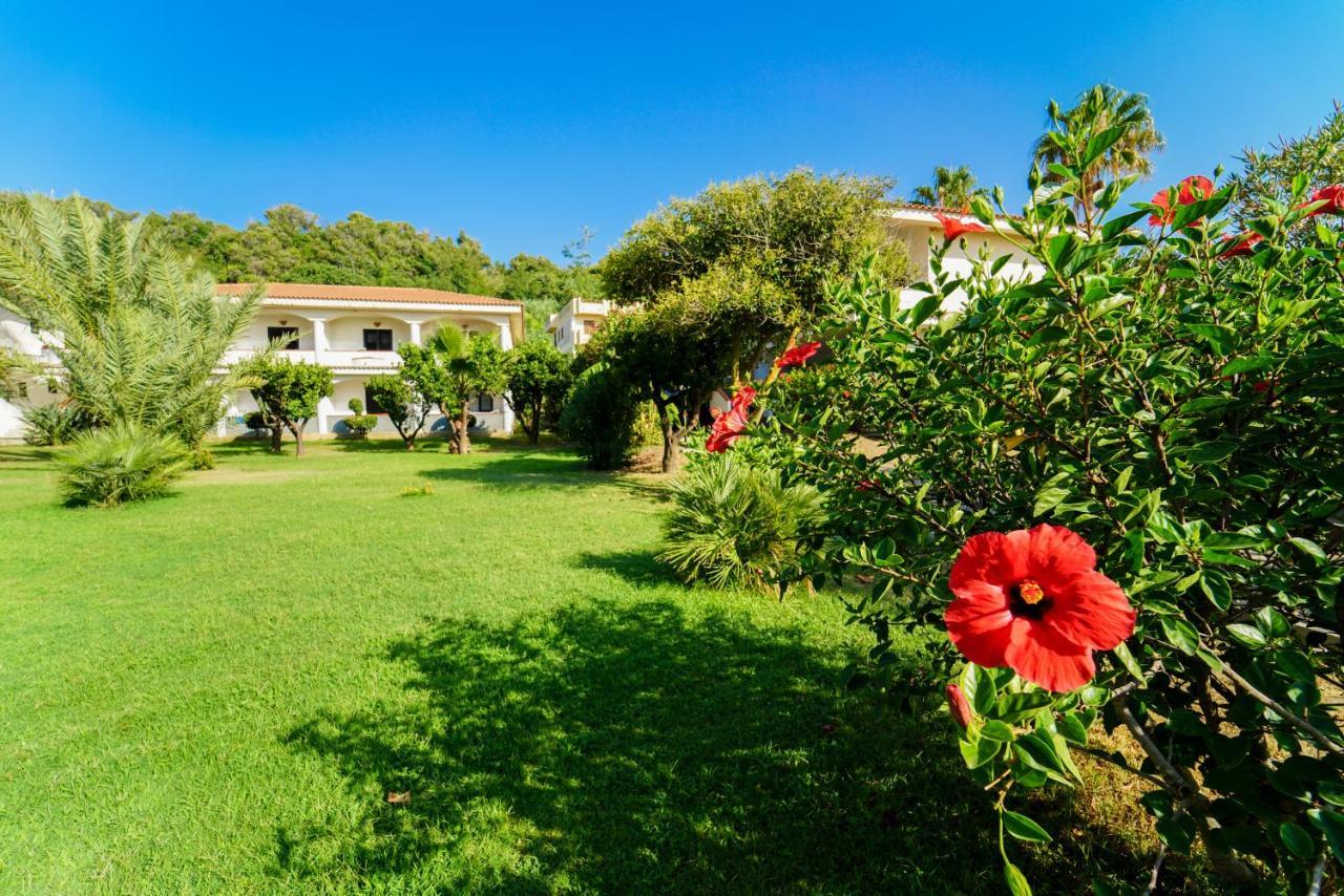 Villaggio Torre Ruffa Robinson Capo Vaticano Eksteriør billede